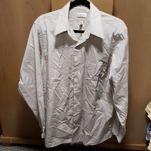 Men's button down collar shirt